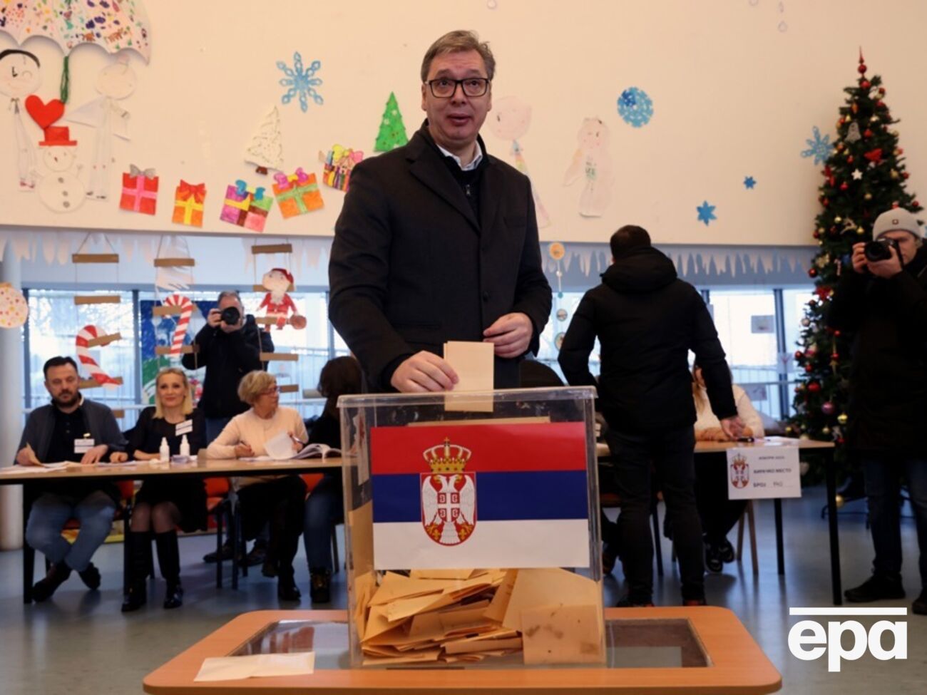 Найбільше голосів офіційно набрала партія Вучича