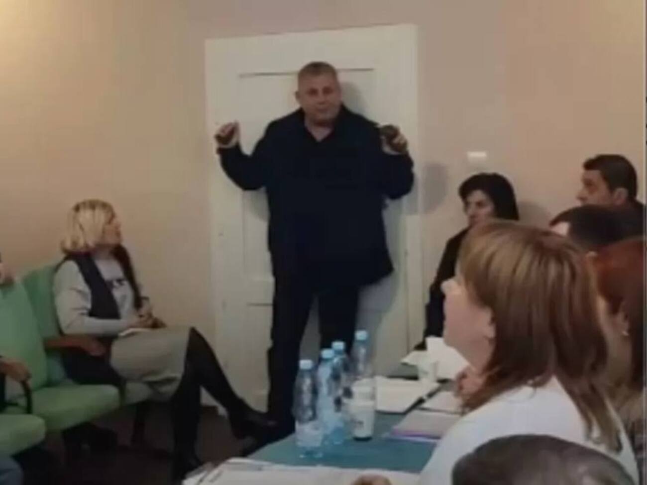 Загалом Батрин кинув п'ять гранат, зазначив колишній військовий Штефко