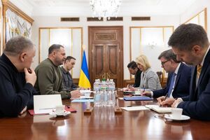 Єрмак 18 грудня в Києві провів зустріч із представниками Держдепу США О'Браєном і Смітом