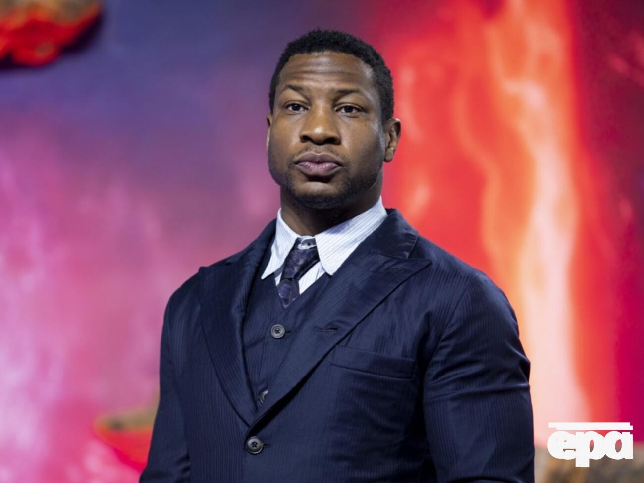 Мейджерсу за избиение бывшей девушки грозит тюремное заключение сроком до года или испытательный срок