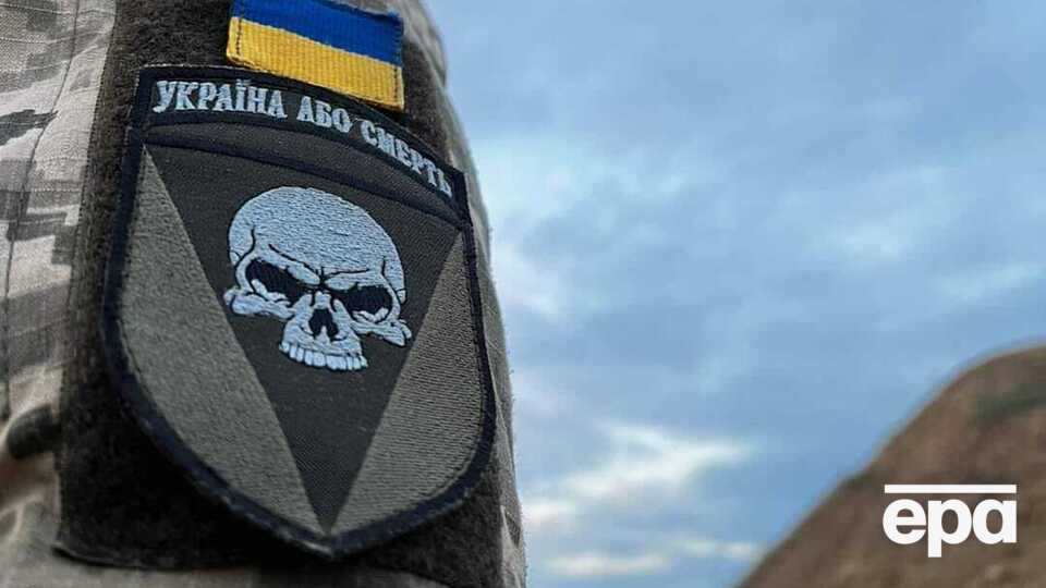 Роздавання повісток у публічних місцях – це спосіб повідомити українців, "що вони потрібні" ЗСУ, заявили в Міноборони