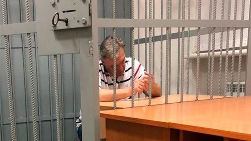 Суд довів, що колишній посадовець вимагав у підприємця хабар за вплив на рішення суду та Мінкульту