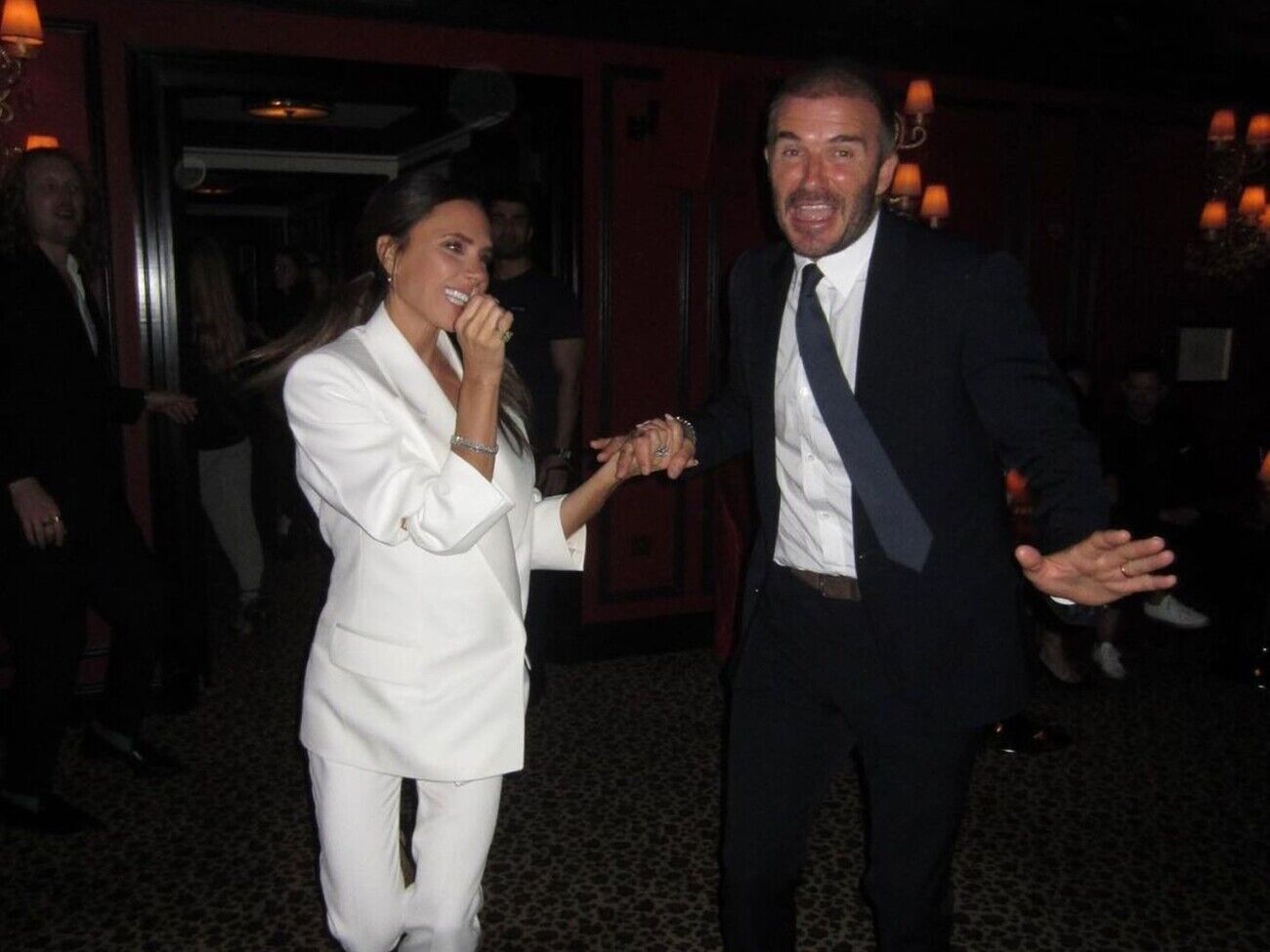 Виктория и Дэвид Бекхэмы поженились 4 июля 1999 года