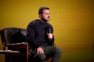 Украина из-за запрета Польшей на ввоз украинского зерна потеряла "сотни миллионов долларов", отметил Зеленский