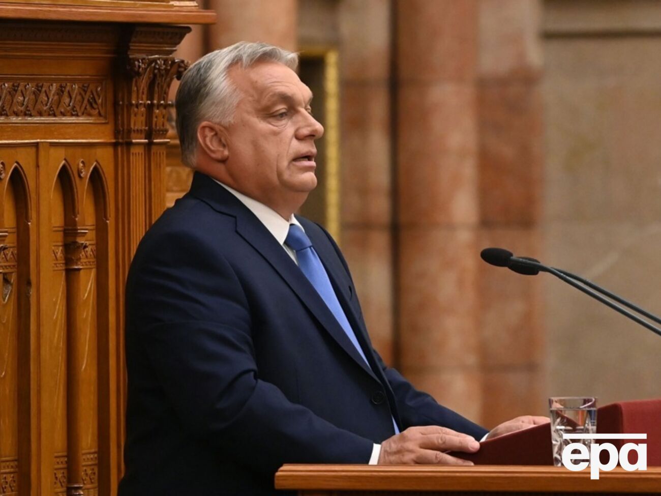 Зеленский рассказал о встрече с Орбаном