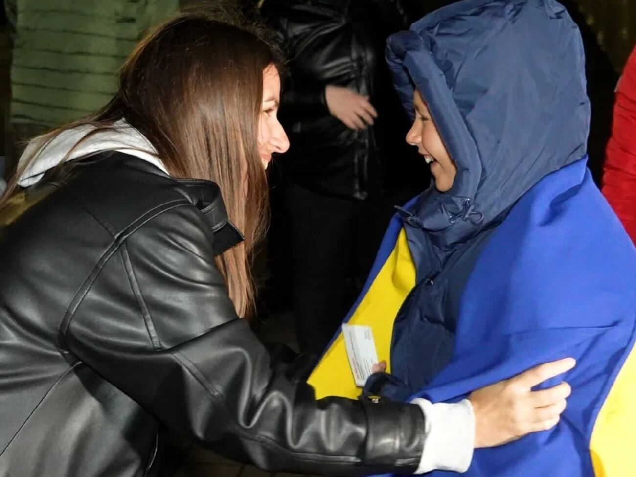 Окупанти намагалися поставити на військовий облік батька дітей, яких удалося повернути в Україну, зазначили в Save Ukraine