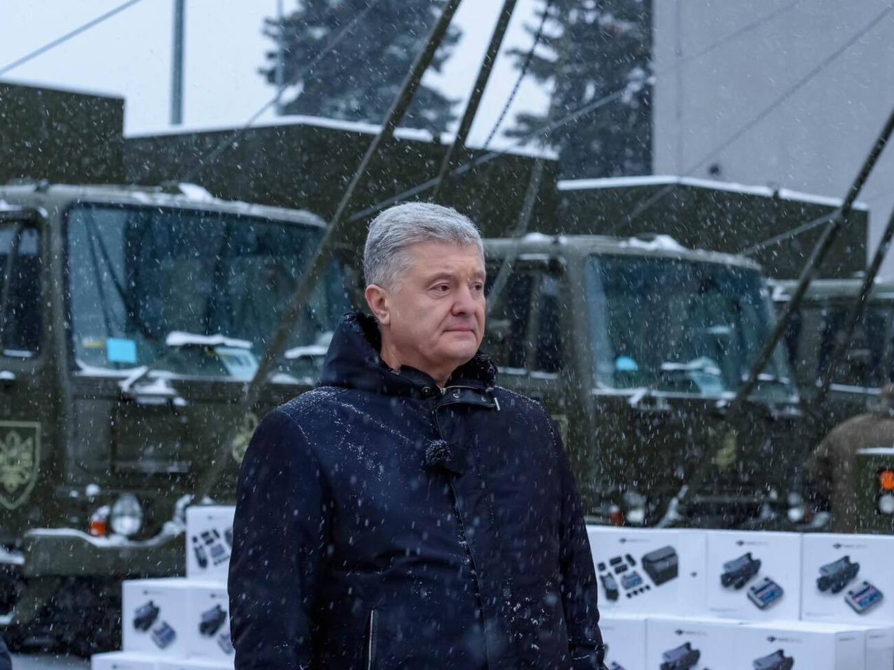 Порошенко 1 декабря сообщил, что его не выпустили из Украины в командировку в США и Польшу