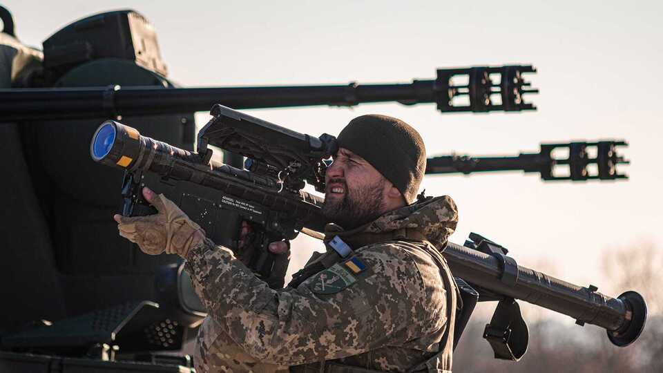 Украинские военные защищают Авдеевку, наносят врагу потери под Бахмутом