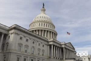 В оставшееся в этом году время переговорщики двух партий "продолжат добросовестно работать" над сделкой, заявляют в Сенате