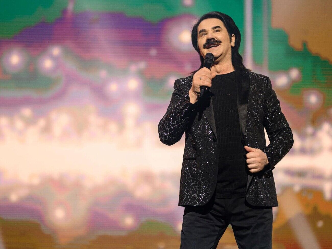 По словам Зиброва, в 1988 году во время совместного выступления Магомаев после концерта дал ему и другим артистам мастер-класс