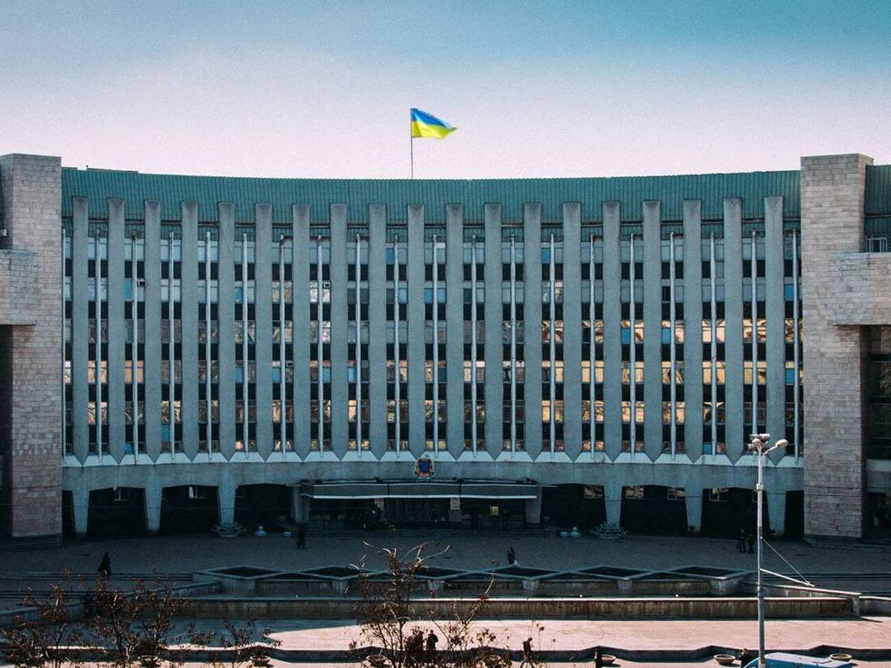 Мэр Днепра пообещал довести декоммунизацию "до конца"