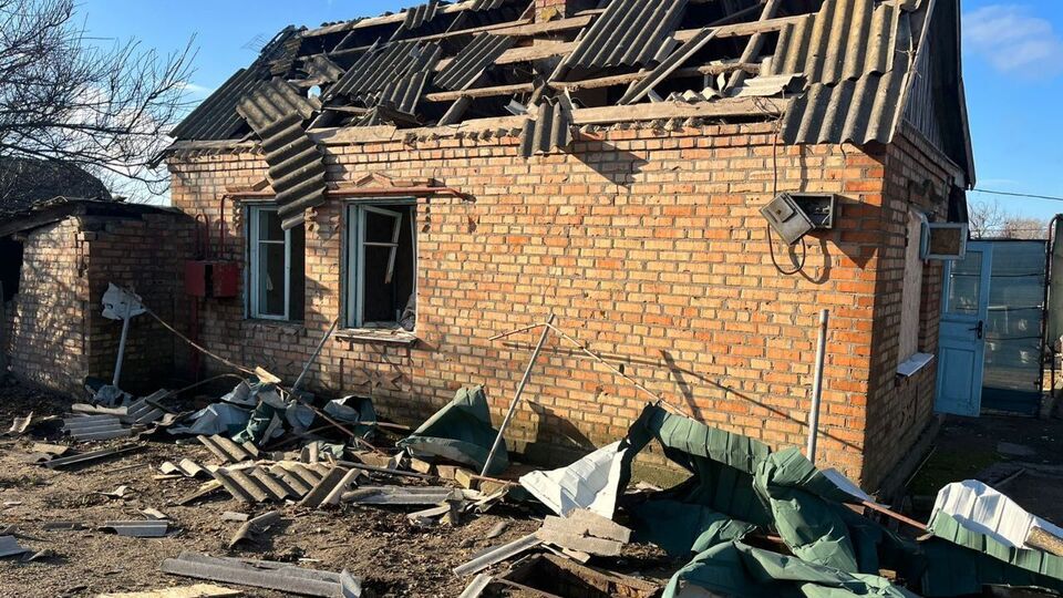 В Никополе в результате российских обстрелов повреждены 11 частных домов, отметил Лысак