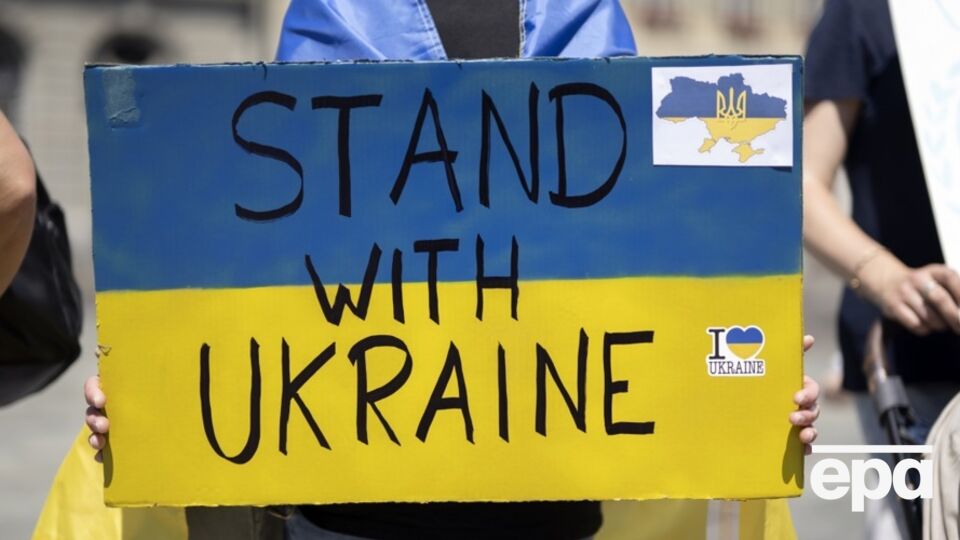 Кошти передадуть громадським організаціям, які допомагають жителям України й біженцям