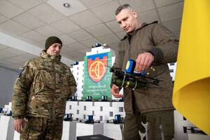 Мер запевнив, що громада Києва й далі допомагатиме захисникам