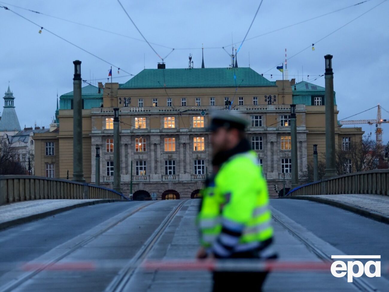 Українським дипломатам не надходило інформації про наявність українців серед постраждалих у Празі, повідомили у МЗС