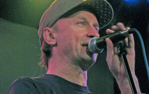 Гаина уехал в США в 1990 году