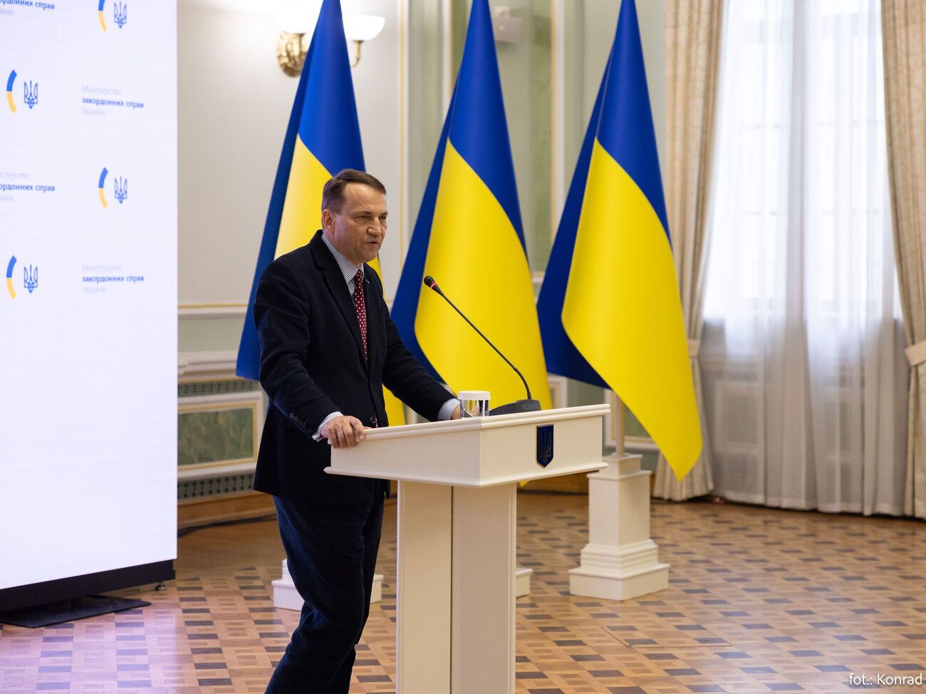 Украина является европейским государством, отметил Сикорский