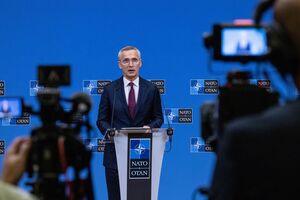 Столтенберг (на фото) відмовився говорити в інтерв'ю про перспективи другої адміністрації США за президентства Трампа