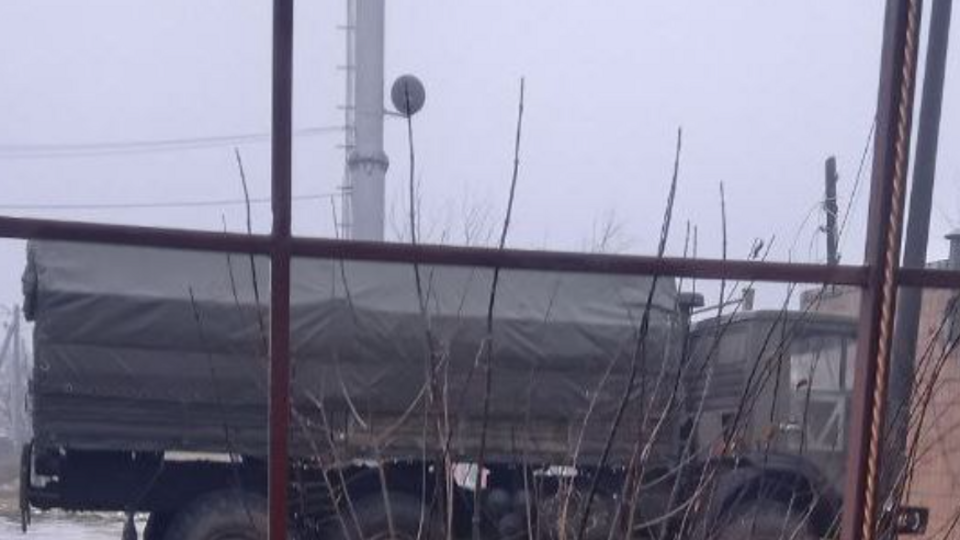 Росіяни не припиняють транзиту військової техніки через Маріуполь, зазначив Андрющенко
