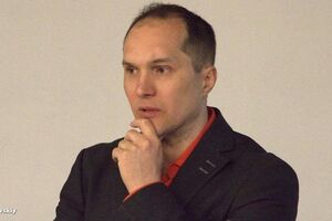 Потеря Авдеевки заставит наши войска откатиться на значительное расстояние и серьезно улучшит положение оккупантов. Мы должны победить в этой битве