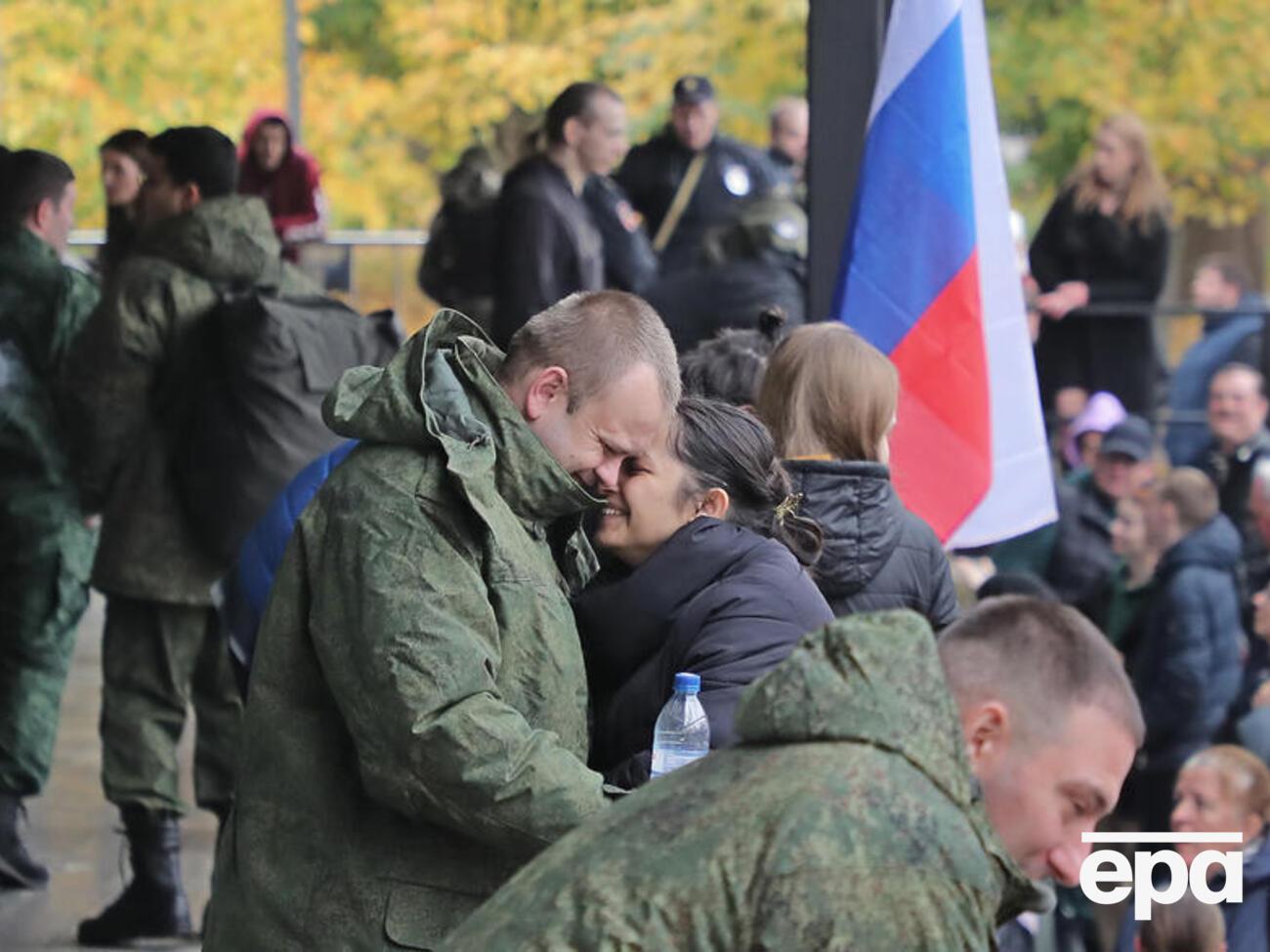 Смерть россиян на фронте – вопрос максимум недели, считает Невзоров