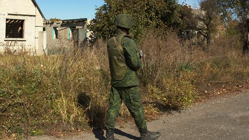 Окупанти шукають на захоплених територіях людей, які допоможуть їм "промивати мізки" населенню