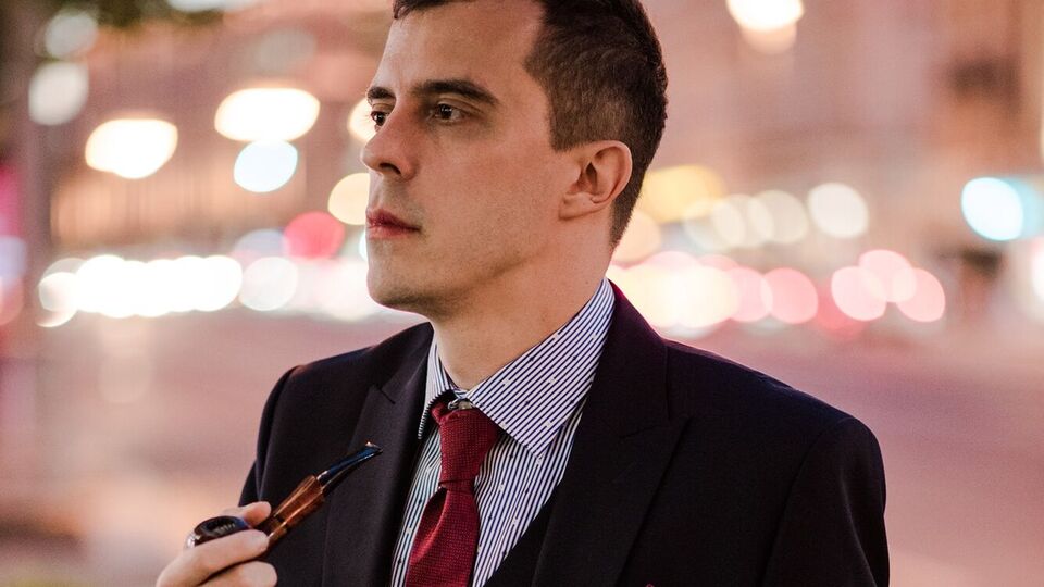 Доброхотов отметил, что на место в правительстве Германии могут претендовать популисты