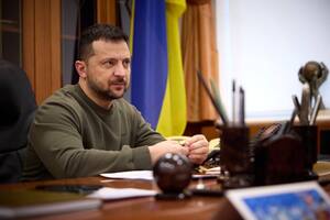 Зеленський: Україна мусить стати здатною забезпечувати всі необхідні потреби в дронах