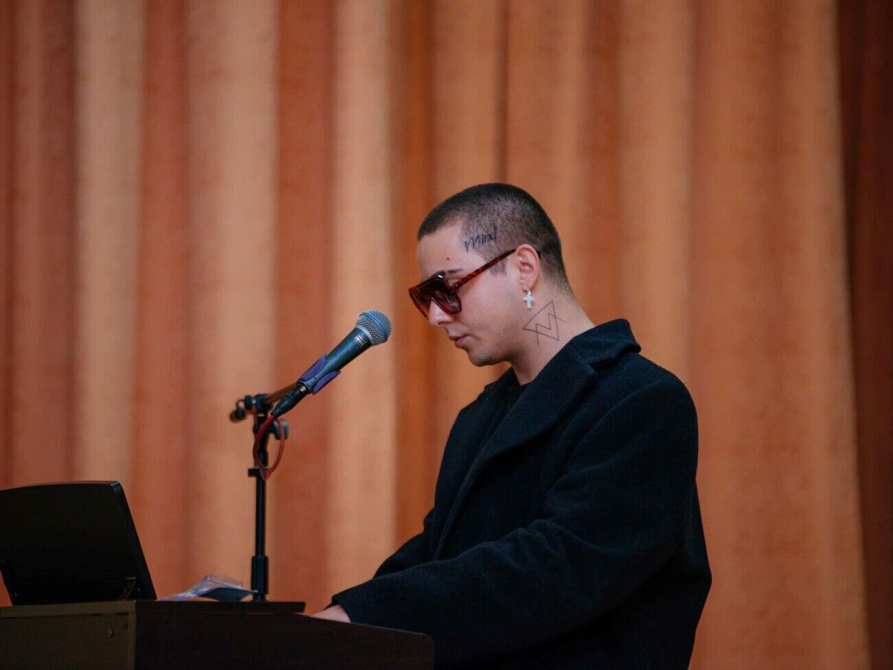 Melovin: Ті, хто пішов добровільно, – для мене це герої. Я б так не зміг