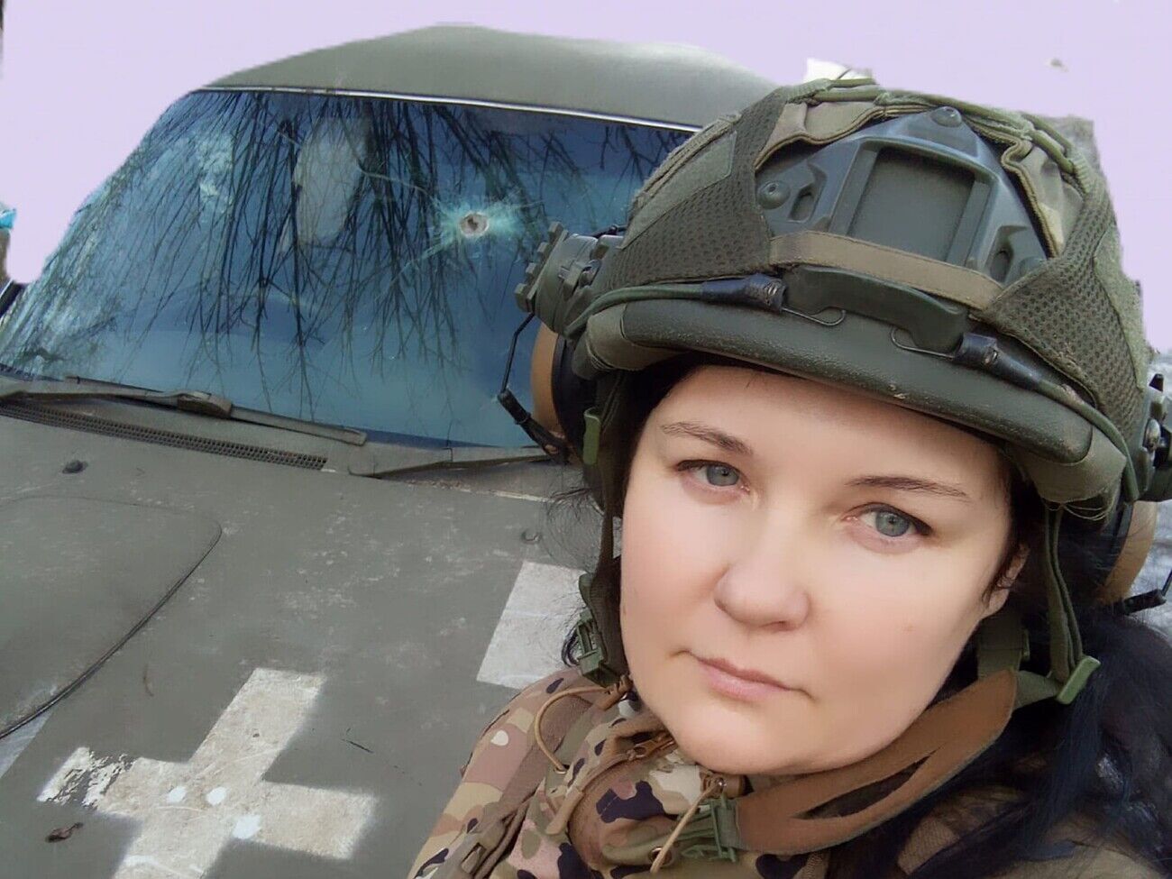 Била: Я не окажу никакой помощи ни одному пленному. И насрать я хотела на вашу гуманность, правила войны и всевозможные конвенции