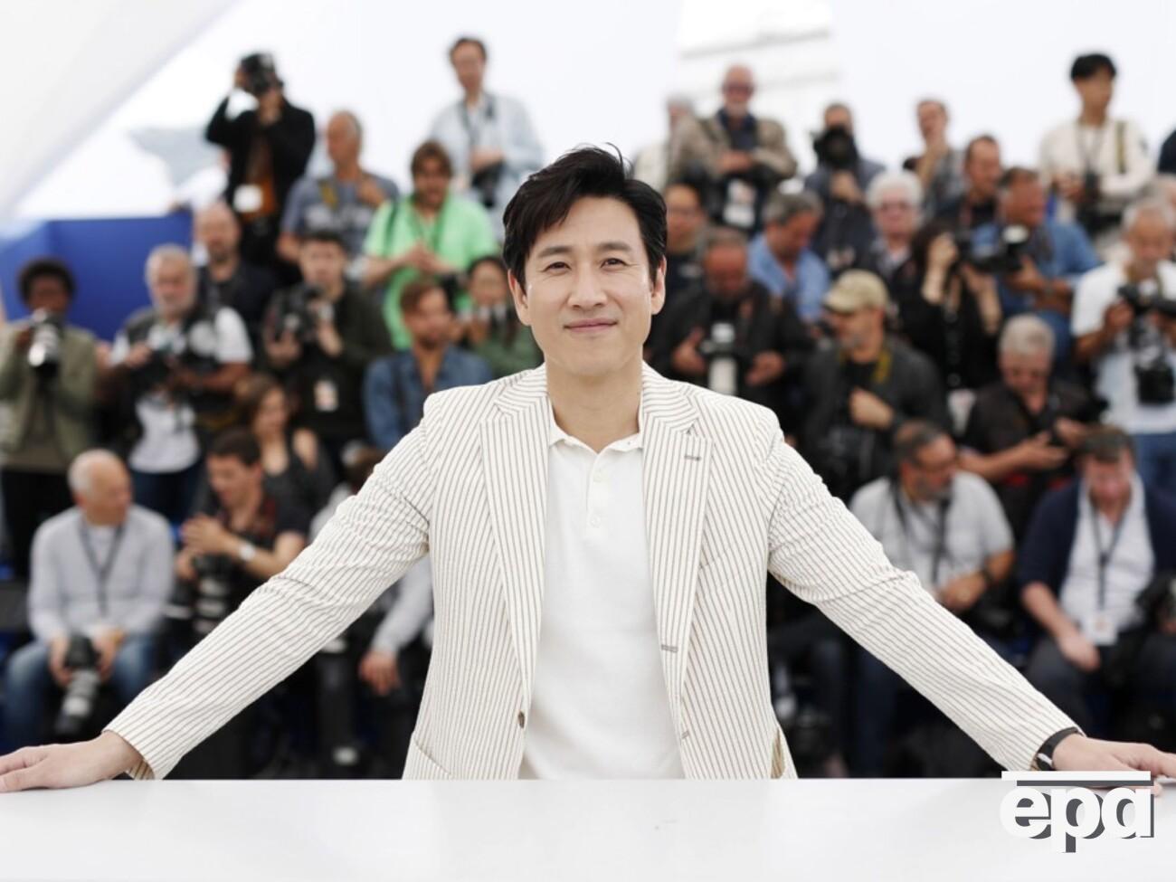 Ли Сон Гюн стал всемирно известным после главной роли в фильме "Паразиты"