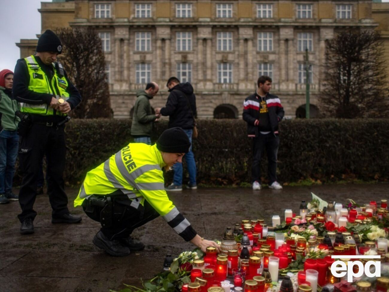 Унаслідок стрілянини в Карловому університеті 22 грудня загинули 14 людей і сам убивця