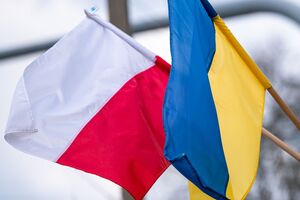 О позитивном отношении к Польше заявили 66,1% украинцев