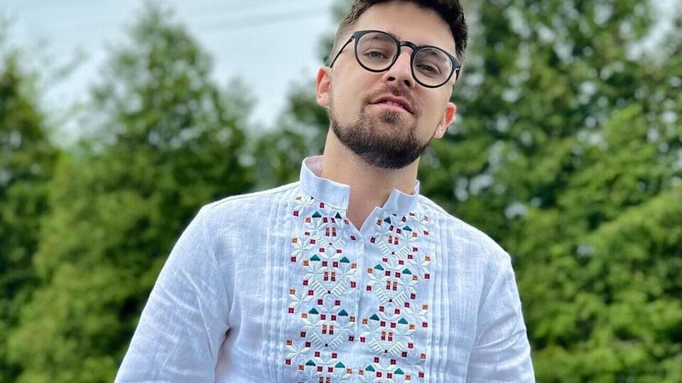 Julik: Усі живі, вікна заміняться. Добре, що цінні речі й костюми ми забрали із собою