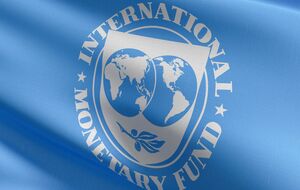 МВФ сосредоточен на поддержке работы государства и его соцобязательств, а не на военной сфере, отметили в фонде