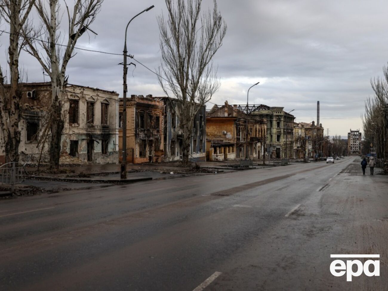 Росіяни і надалі зносять будинки в Маріуполі