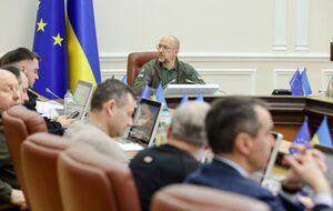 У Кабміні вирішили змінити систему оплати праці чиновникам