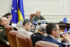 У Кабміні вирішили змінити систему оплати праці чиновникам