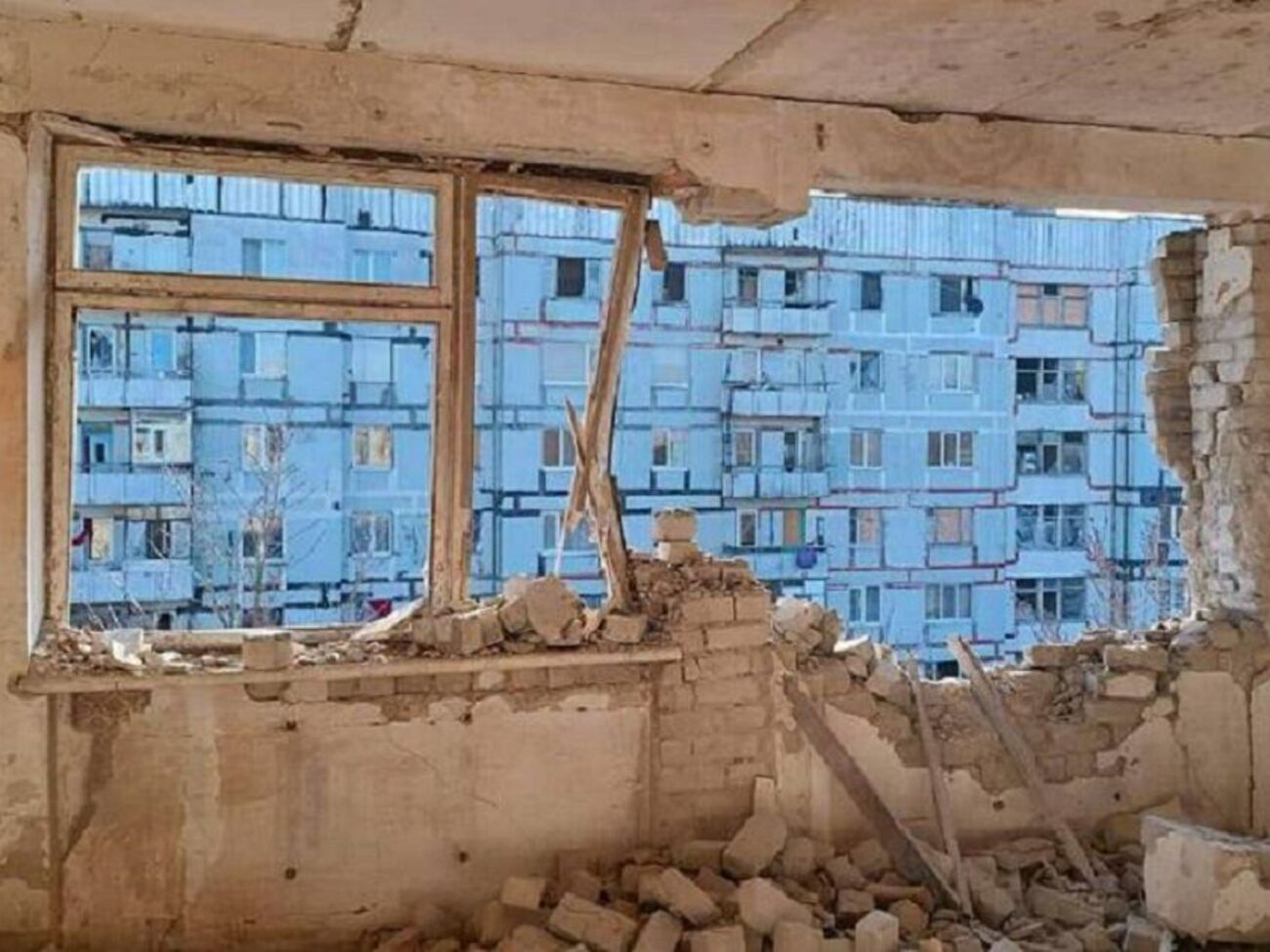 Вражеский обстрел пришелся на жилой сектор