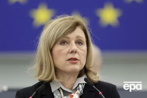 Все украинские законы должны быть приведены в соответствие с европейским законодательством, отметила Юрова