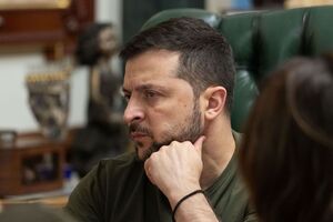 Зеленский стал президентом Украины в мае 2019 года