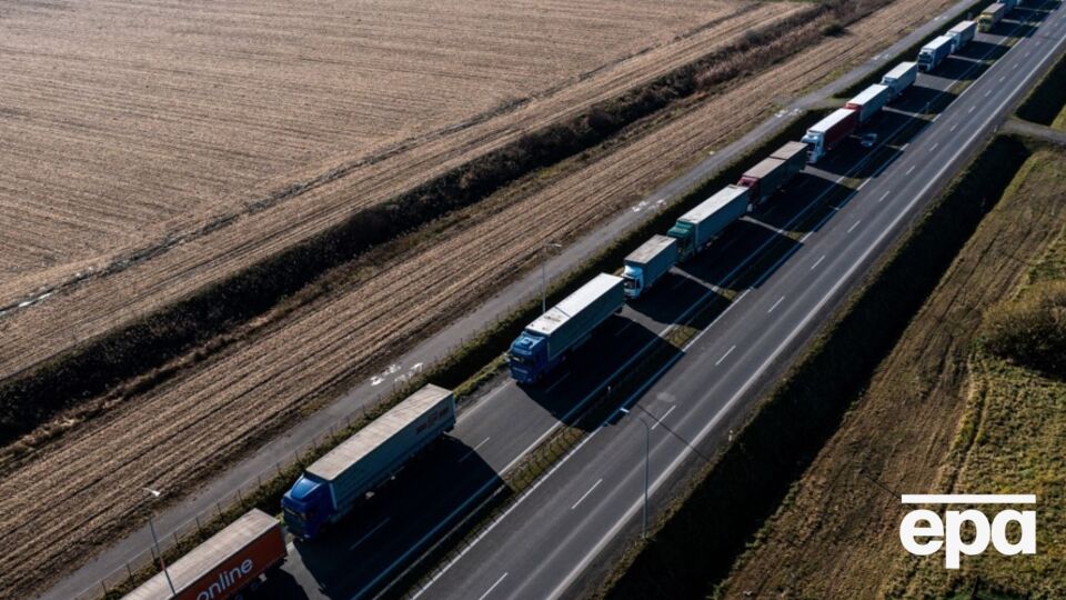 Український посол висловив сподівання на якнайшвидше врегулювання ситуації на кордоні з Польщею