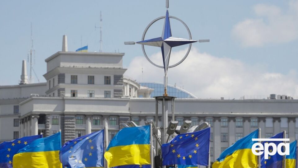 Снайдер считает, что Украина может вступить в ЕС и НАТО до полной деоккупации