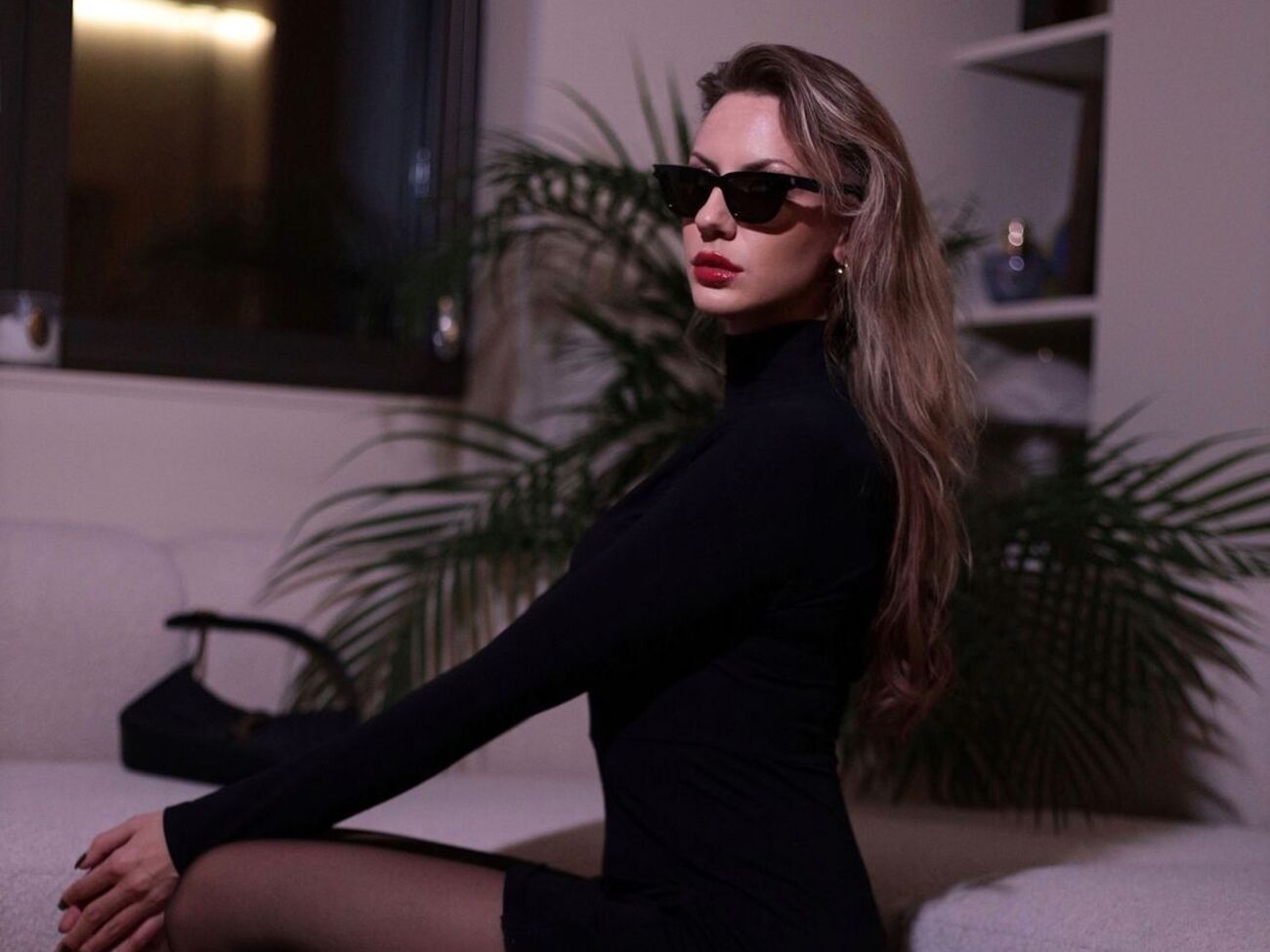 Нікітюк знялася як модель