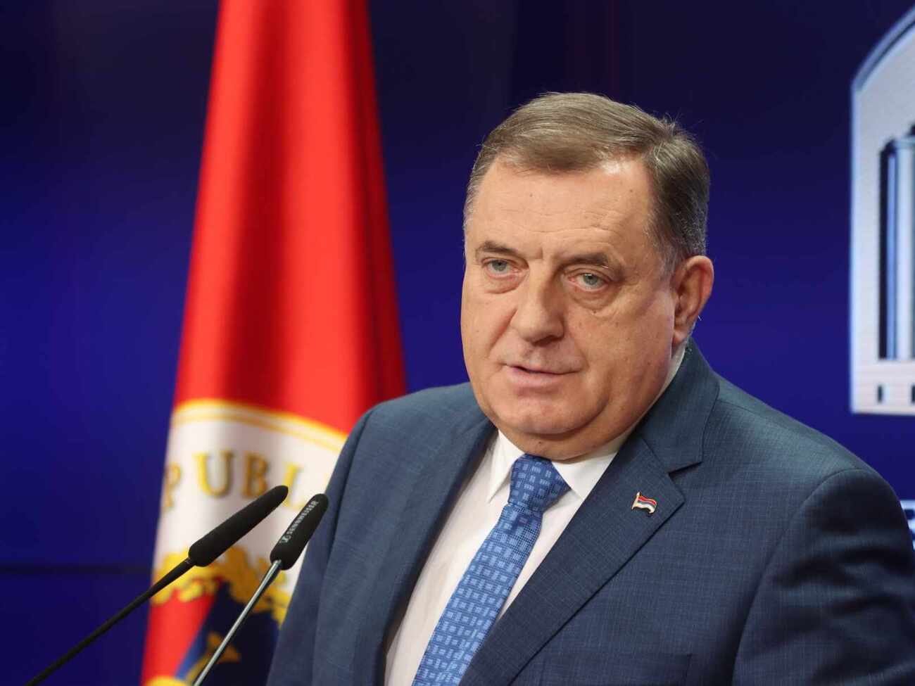 Додік шкодує, що "не зробив цього раніше"