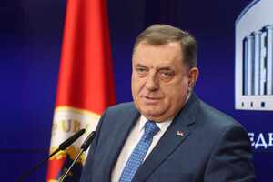 Додик сожалеет, что "не сделал этого раньше"