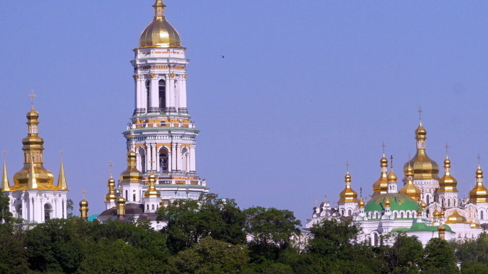 В Киево-Печерской лавре, по словам Кондратюка, полно российской агентуры