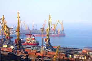 Зараз у портах Одеса, Чорноморськ і Південний під завантаженням 31 судно