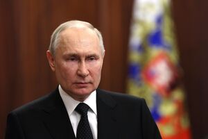 Путін стурбований демографічною ситуацією в Росії і планує виправити її, використовуючи українців, переконані у FT