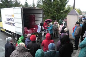 В большинстве близких к фронту населенных пунктов до сих пор нет доступа к питьевой воде, а свет и газ в некоторых случаях подключили только в этом году